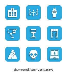 Juego de goblet medieval, Calavera humana, museo en línea, detector de metales, piedras de roca, cámara de seguridad, conferencia e icono de información. Vector