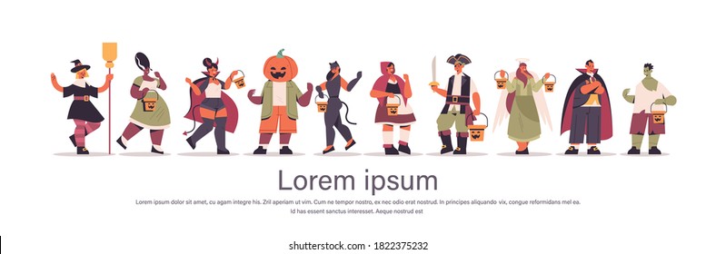 conjunto mezcla personas de raza con diferentes disfraces de pie juntos feliz concepto de celebración de fiesta de halloween de longitud plana copia horizontal espacio ilustración vectorial