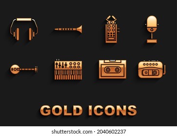 Set Music synthesizer, Microphone, tape player, Retro audio cassette, Banjo, Headphones and Clarinet icon. Vector