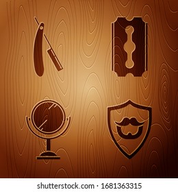 Legen Sie Mustache und Bart auf Schild, Rasiermesser, Handspiegel und Rasiermesser auf Holzhintergrund. Vektorillustration