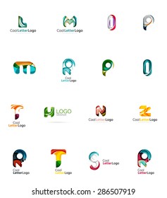 Conjunto de nuevas ideas del logotipo de la empresa universal, colección de iconos geométricos - letras alfabéticas, ondas giratorias y otras formas