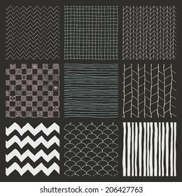 Set von neun abstrakten handgezeichneten, geometrischen, nahtlosen Hintergrundmustern. Kreidezeichnung. Vollständig bearbeitbare EPS-Datei mit Mustern Swatches