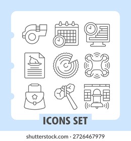 Conjunto de nove ícones de linha fina representando um relógio, calendário, computador, chapéu de chef, engrenagem, rede, mochila, chave e casa para projetos de design web ou móvel