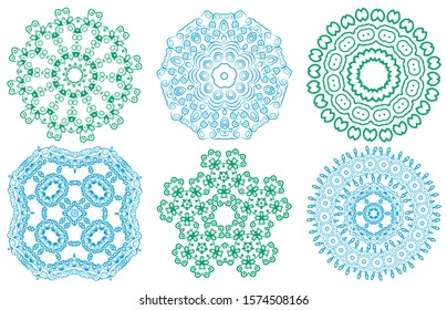 Set og vector snowflakes and ornaments