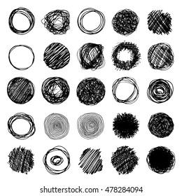 Set von Bleistiftdoodellgrenzen. Handgezeichnete Schriftzeichen-Kollektion für Circle Frames. Schwarz-Weiß-Design-Elemente