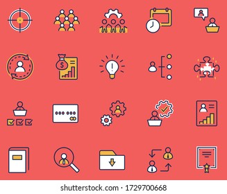 Conjunto de iconos de línea de vectores relacionados con la administración de personas. Contiene iconos como Target, Puzzle, Certificate, Personal Data Procesing, Task Manager, Qualification, Head Hunting y más. Stroke Editable