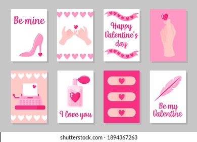 Juego de tarjetas de color rosa, blanco y azul para el Día de San Valentín o la boda. Talones, mano, máquina de escribir, papel, perfume, pluma, etc. Diseño plano vectorial aislado en fondo gris
