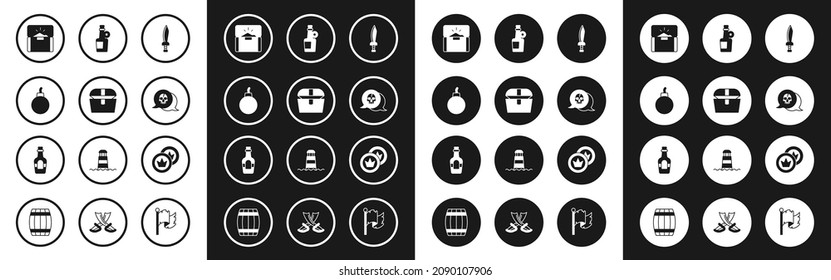 Fijar la espada pirata, el cofre del tesoro antiguo, la bomba lista para explotar, el cráneo, la bebida alcohólica Rum, la moneda y el icono. Vector