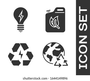 Coloque Planeta tierra y un reciclaje, bombilla de luz con símbolo de relámpago, Batería con símbolo de reciclaje y icono del cartucho de combustible Bio. Vector