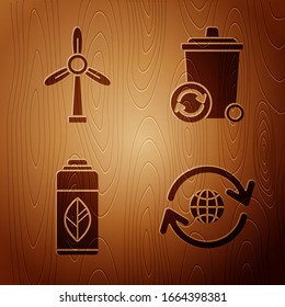 Planet Erde und Recycling, Windturbine, Recycling Plastikflasche und Recycling-Papierkorb mit Recycling-Symbol auf Holzhintergrund. Vektorillustration
