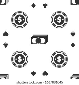 Juego de tarjetas de juego, pilas de papel dinero en efectivo y fichas de Casino con dólar en un patrón sin fisuras. Vector