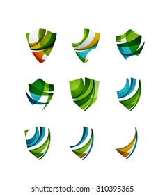 Conjunto de conceptos del logotipo de protección de protección. Iconos de diseño de ondas de flujo de color en blanco