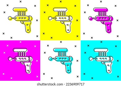 Establece el icono de pistola Ray aislado en el fondo del color. Arma láser. Escándalo espacial.  Vector
