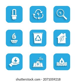 Ponga la papelera de reciclaje con reciclador, fábrica de plantas de centrales eléctricas, Energía de agua, casa amigable con el Eco, relámpago, globo terrestre y hoja e icono de bombilla LED. Vector