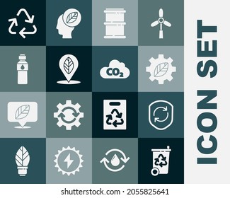 Der Recycling-Papierkorb mit Recycling, Symbol in der Innenabschirmung, Leaf-Getriebe-Maschine, Fass, Standortblatt, Wasserflasche und CO2-Emissionen-Cloud-Symbol. Vektorgrafik