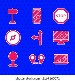 Establecer el símbolo de tráfico de carretera, la ubicación de la ruta, la navegación del mapa de la ciudad, el monitor con marcador, el pasador de inserción, la brújula, el paro y el icono. Vector