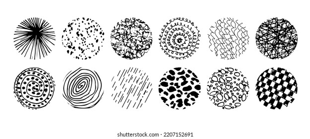 Conjunto de formas redondeadas abstractas de doodles dibujados a mano negra. Lugares, gotas, curvas, líneas. Fondos en forma de círculo de puntos, líneas, salpicaduras, rayas y puntos.