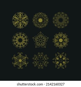 Set of round abstract flower pattern.  Floral circle logo template. Golden floral icons on black background. Vector illustration 