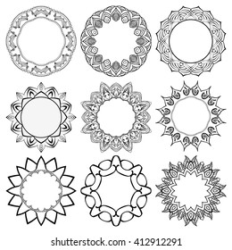 Set of round frames. Decorative elements for design.