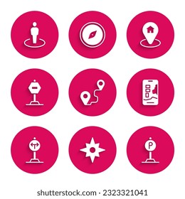 Establecer la ubicación de la ruta, la rosa del viento, el aparcamiento, la navegación del mapa de la ciudad, la bifurcación de la carretera, el signo de parada, la ubicación con el icono de la casa y la persona. Vector