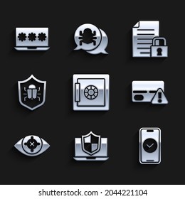 Set Safe, Laptop protegida con blindaje, Smartphone, tarjeta de crédito, Eye scan, System bug, Document and lock and password icon. Vector