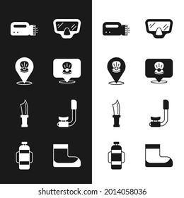 Set Scallop sea shell, Flashlight for diver, Diving mask, knife, Snorkel, Boots and Aqualung icon. Vector