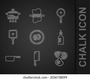 Indique los huevos revueltos, el helicóptero de carne, el roto, la botella de aceite de oliva, el Saucepan, la fritura y el icono de la olla de cocina. Vector
