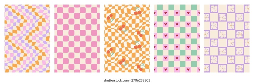 Set aus nahtlos retri groovy karierten Hintergrund mit Kirschen, Blumen und Herzen. Y2K Retro-Muster mit groovy Schachbrettmuster.