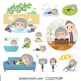 A set of senior women about relaxing.
There are actions such as vacation and stress relief.
It's vector art so it's easy to edit.