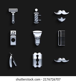Fijar cepillo de afeitar, cuchilla de afeitar, bigote, pepinillo, espuma de gel, barba e icono. Vector