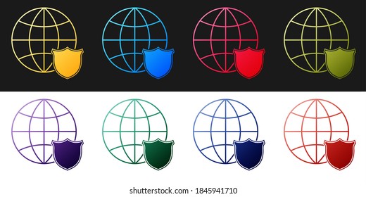 Ajuste Escudo con icono del globo mundial aislado en fondo blanco y negro. Seguridad, seguridad, protección, concepto de privacidad. Vector.