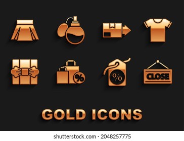 Ponga la bolsa de compras con descuento, camiseta, signo de colgante Cerrado, etiqueta Porcentaje de descuento, caja de regalo, cartón de cartón, falda y icono Perfume. Vector