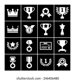 Conjunto de iconos de logros simples para diseño web, sitios, aplicaciones, stickers y juegos