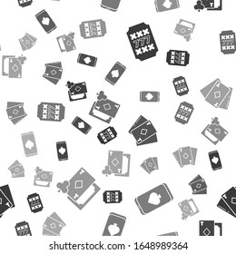 Set Slot machine with lucky sevens jackpot, Online poker table game, Playing card with diamonds and Playing card with diamonds on seamless pattern. Vector