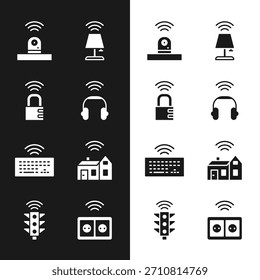 Auriculares inteligentes, cerradura de combinación segura, cámara de seguridad, lámpara de mesa, teclado inalámbrico, hogar con conexión inalámbrica, toma de corriente eléctrica e icono de semáforo. Vector