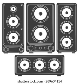 set of speakers 