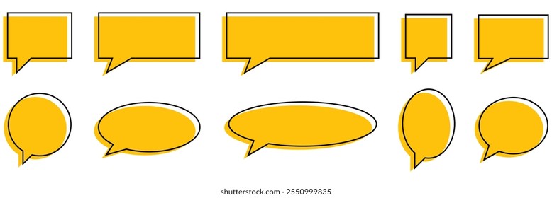 Set of speech bubble text, chatting box, message box outline cartoon design. Balloon doodle style of thinking sign symbol. Vector illustration.