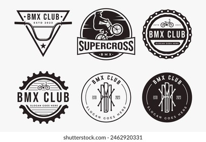 Conjunto de logotipo BMX deportivo sobre fondo blanco