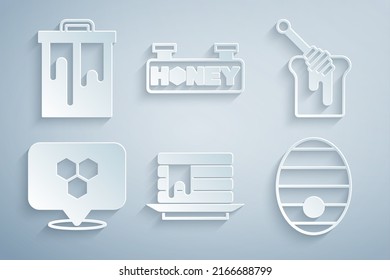 Set Stack der Pfannkuchen, Honig-Töpfchen mit Honig, Honigwabenort, Bienenstockhahn, Hanging-Schildwabenkraut und Symbol. Vektorgrafik