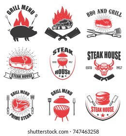 Juego de emblemas de la casa de filete. barbacoa y parrilla. Elementos de diseño para logotipo, etiqueta, emblema, signo. Ilustración del vector