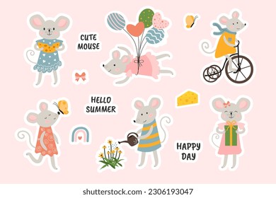 Set Aufkleber mit süßen Mäusen. VektorMaus. Maus fliegt auf Ballons, gießt Blumen, isst Käse. Cartoon graue Maus in einem schönen Kleid. Einziger Hintergrund. 
