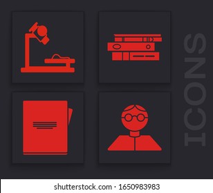Establezca carpetas de Estudiante, Microscopio, Office con papeles y documentos e icono de bloc de notas. Vector