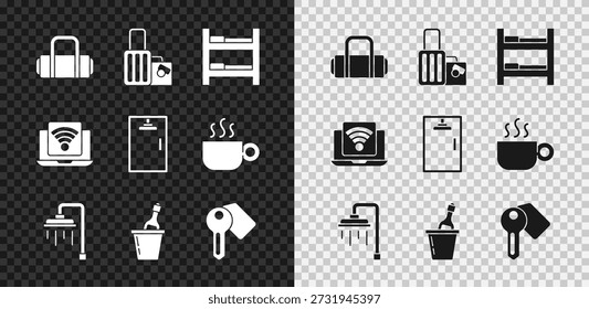 Set Koffer, Hotelzimmerbett, Dusche, Champagner in einem Eimer, Türschloss Schlüssel, Wireless Laptop und Kabinensymbol. Vektorgrafik