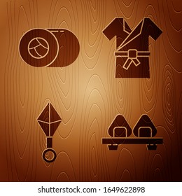 Coloca Sushi en la tabla de corte, Sushi, ninja shuriken japonés y Kimono disfraz japonés en fondo de madera. Vector