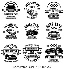 Juego de emblemas del servicio de taxi. Elemento de diseño para póster, tarjeta, banner, logotipo, etiqueta. Ilustración del vector
