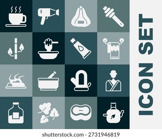 Set Teapot com folha, Homem na sauna, Toalha no cabide, Sauna chapéu, Mel tigela de vareta, Bambu, Xícara de chá e Creme ou loção ícone do tubo cosmético. Vetor