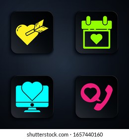Establecer teléfono con burbuja de habla cardíaca, Amour con corazón y flecha, Monitor de computadora con corazón y Calendario con corazón. Botón cuadrado negro. Vector