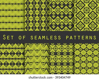 Set the texture seamless in ethnic style. Tribal seamless texture. Seamless pattern in hippie style. For wallpaper, bed linen, tiles, fabrics, backgrounds. Vector illustration.