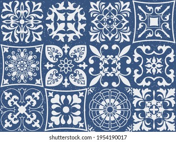 Reihe von Fliesen Azulejos auf blauem, glänzendem Hintergrund. Die traditionelle portugiesische, spanische Dekoration. Nahtlose Fliese mit viktorianischen Motiven. Keramikfliesen im Talavera-Stil. Gaudi-Mosaik. Vektorgrafik