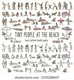  Conjunto de pessoas pequenas desenhadas à mão na praia, adultos e crianças no verão banhos de sol e brincadeiras